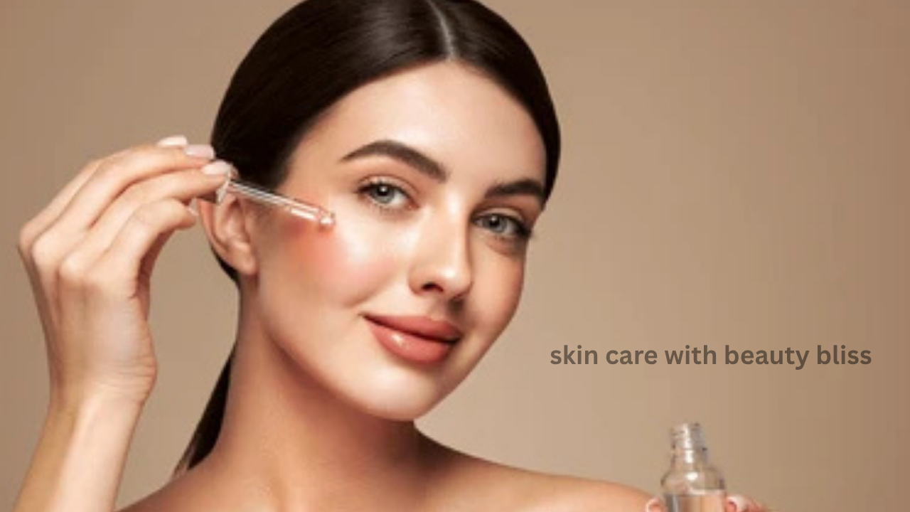 Flatlay of moisturizer, serum, and face mask – daily skincare routine products by Beauty Bliss